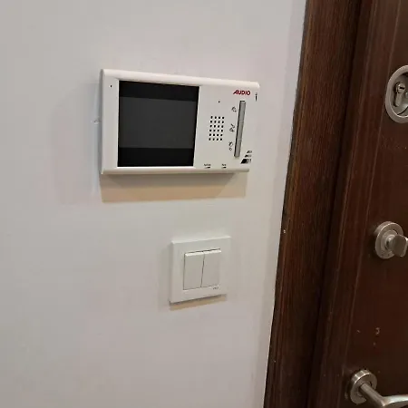 Apartament 4,e Aksemsettin Mh Sari Abdullah Efendi Sk 11 N 1,2,3 *