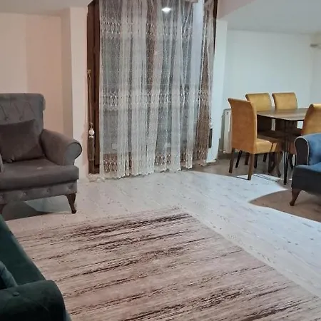 4,e Aksemsettin Mh Sari Abdullah Efendi Sk 11 N 1,2,3 * Stambuł