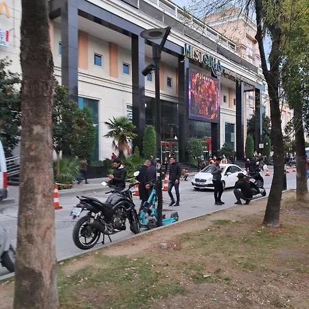 Apartament 4,e Aksemsettin Mh Sari Abdullah Efendi Sk 11 N 1,2,3