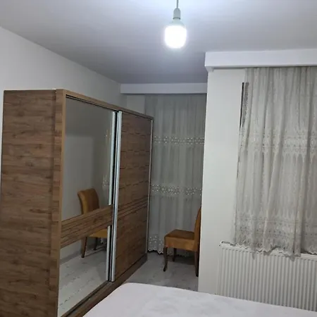 4,e Aksemsettin Mh Sari Abdullah Efendi Sk 11 N 1,2,3 Apartament