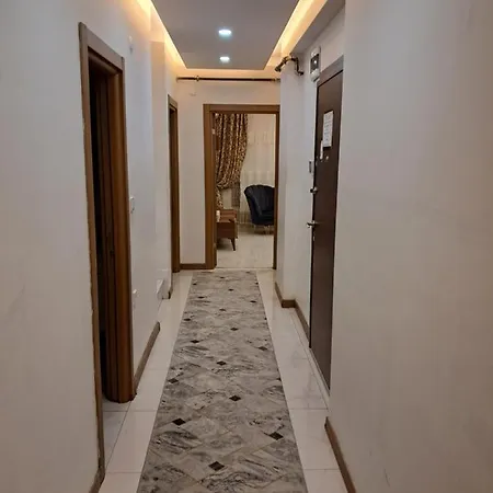 Apartament 4,e Aksemsettin Mh Sari Abdullah Efendi Sk 11 N 1,2,3 Stambuł