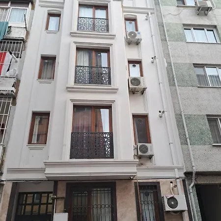 4,e Aksemsettin Mh Sari Abdullah Efendi Sk 11 N 1,2,3 Apartament *