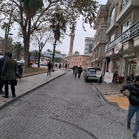 4,e Aksemsettin Mh Sari Abdullah Efendi Sk 11 N 1,2,3 Apartament