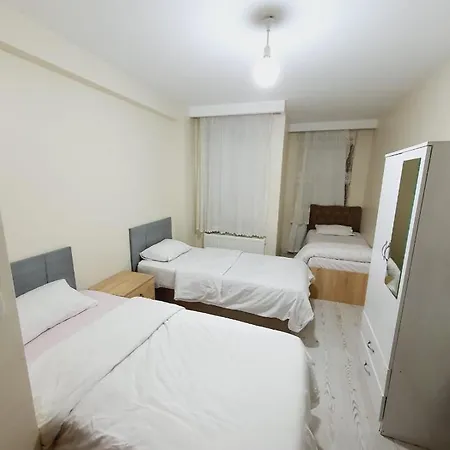 Apartament 4,e Aksemsettin Mh Sari Abdullah Efendi Sk 11 N 1,2,3 *